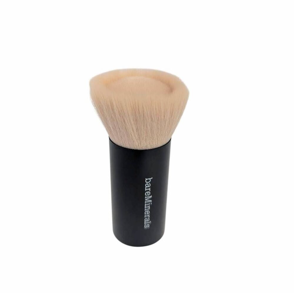 Bare minerals Beautiful Finish foundation powder Kabuki brush NWOT
